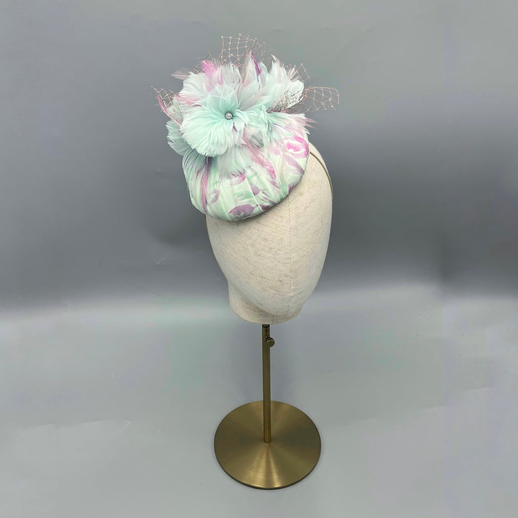 Mint and pink button hat, suitable for a wedding, garden party or ladies day races. 